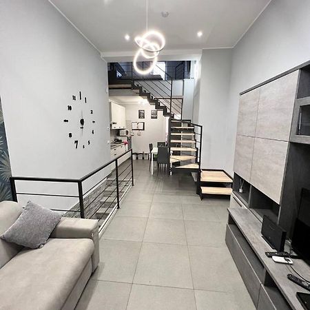 Apartmán Modern Loft Center Of Turin + Jacuzzi 30M Metro Collegno Exteriér fotografie